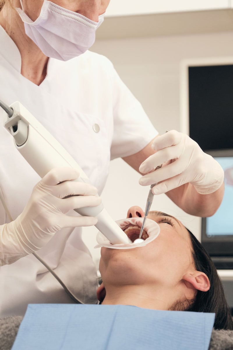 scanning teeth with inter oral camera